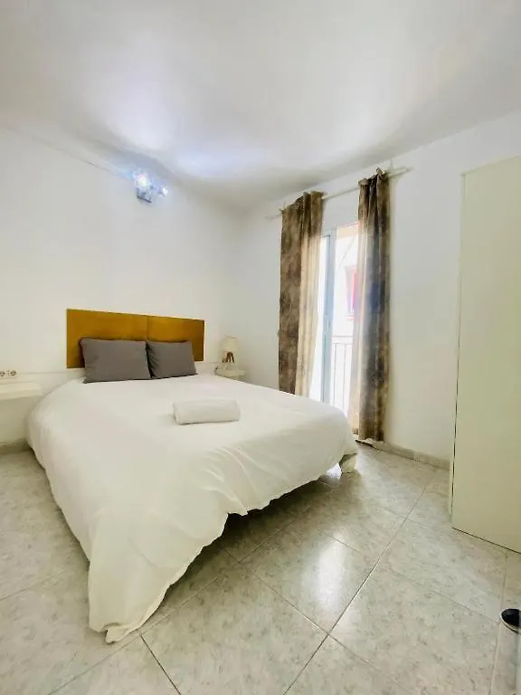 022 Center Barca 1,1 Διαμέρισμα Βαρκελώνη 0*,  Ισπανία